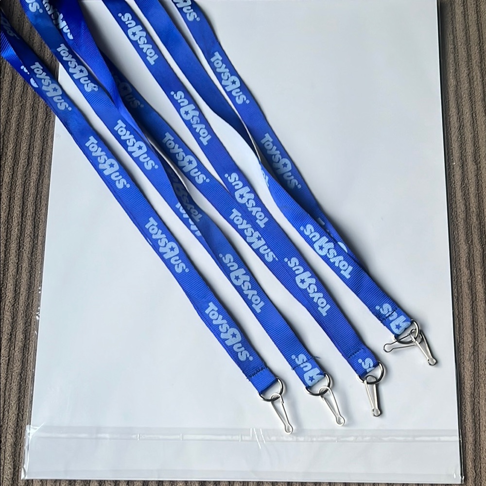 Toys R Us Blue Lanyards
